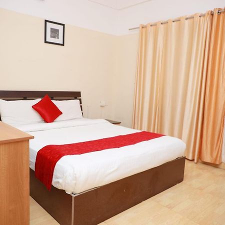 Trippapur Hotel Tayas מראה חיצוני תמונה