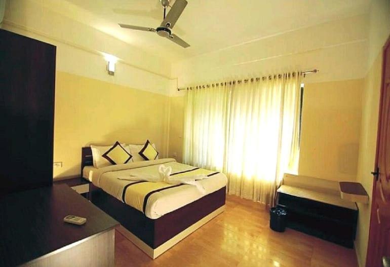 Trippapur Hotel Tayas מראה חיצוני תמונה