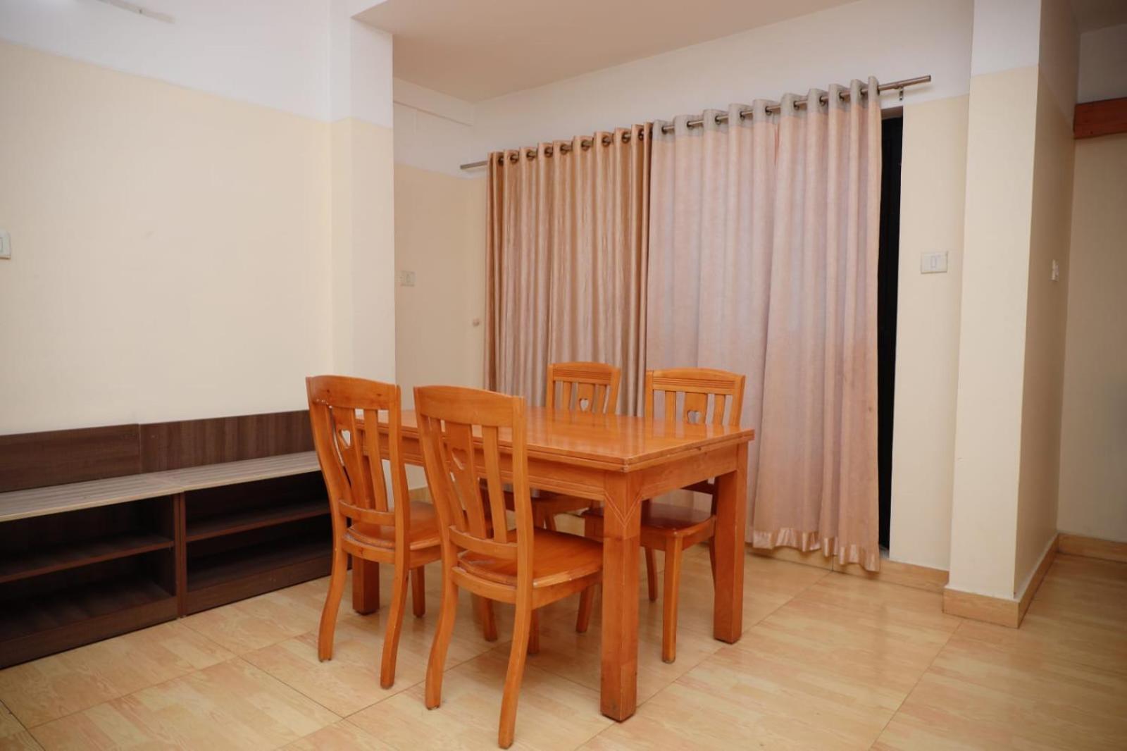 Trippapur Hotel Tayas מראה חיצוני תמונה